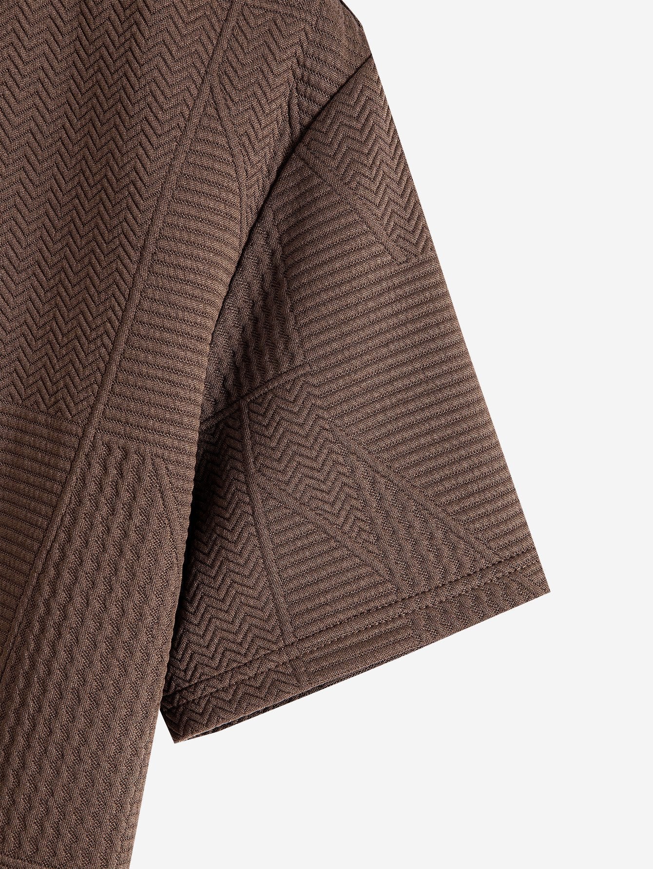 Camisa "Estructura" – Innovación y Textura Geométrica 3D