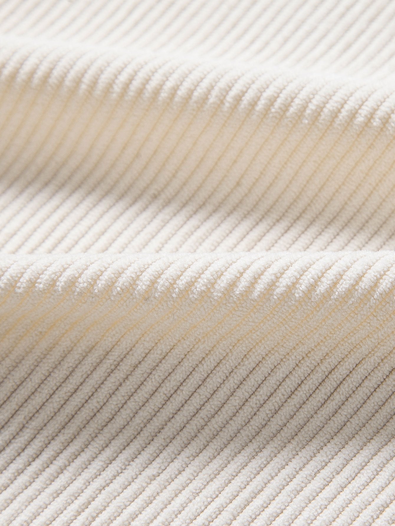 Conjunto Urban Comfort "Ringer Cord" – Estilo y Elasticidad