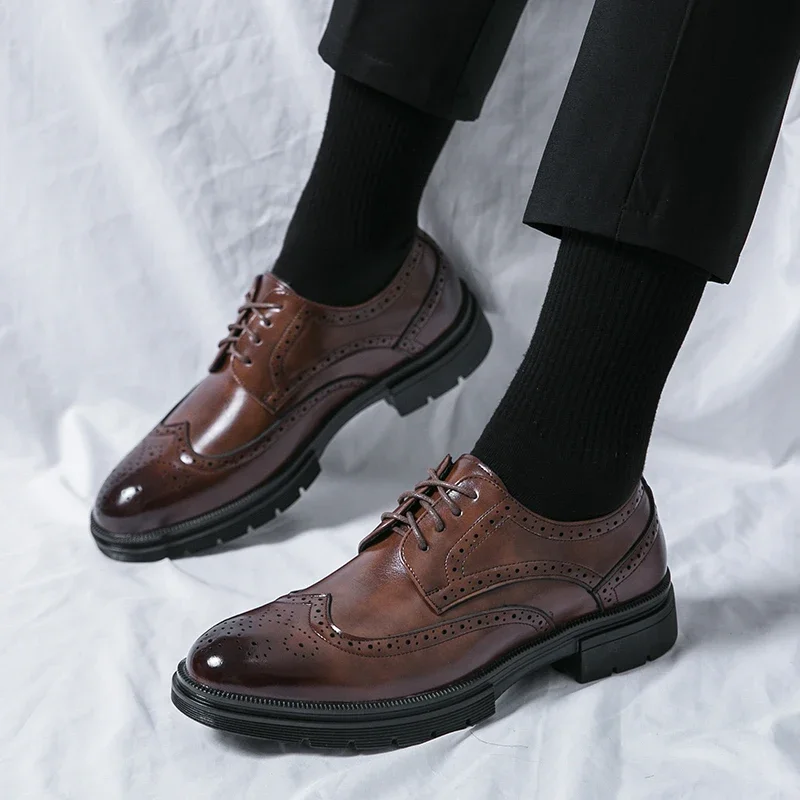 Zapatos Oxford Estilo Británico – Calzado Formal en Cuero Genuino