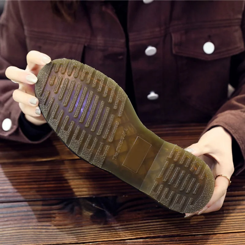 Zapato Mocasín con Borlas – Estilo Británico